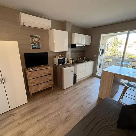 Moderne Au Port, Clim Et Wifi - Fr-1-723-177 Apartment Agde